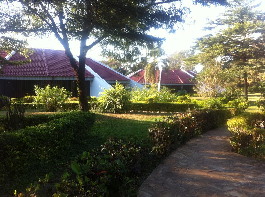 Morogoro Hotel Экстерьер фото
